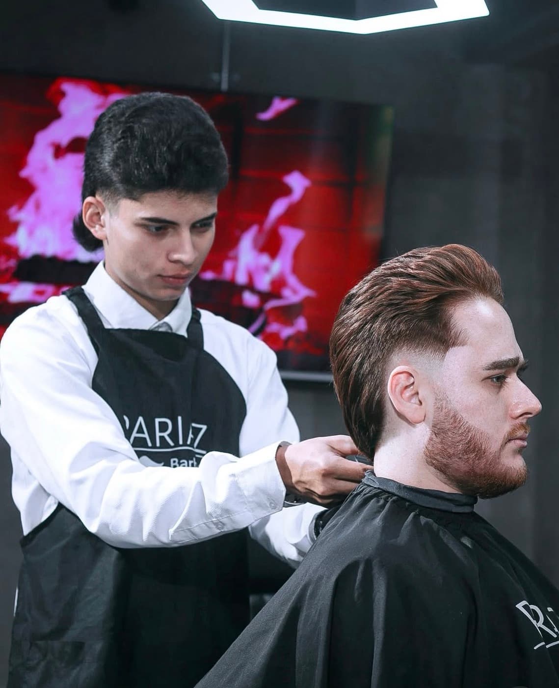 Interior de la barbería Pariaz